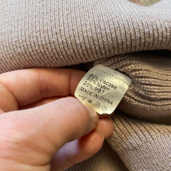 Anrabess Pink Oversized Knit Sweater Size Small (stained) - Picture 4 of 8